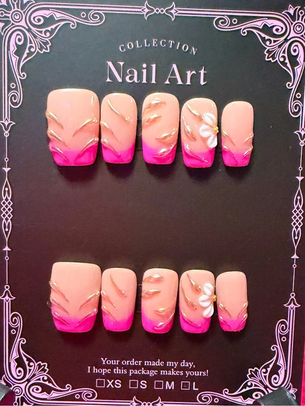 Nail Art Press-On Set in Pink Ombre with Floral Accent